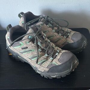 Merrell Moab 2 Drizzle Hiking Sneakers